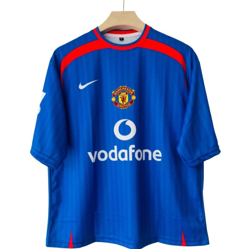 Manchester United away jersey 2005-2006 season Ronaldo