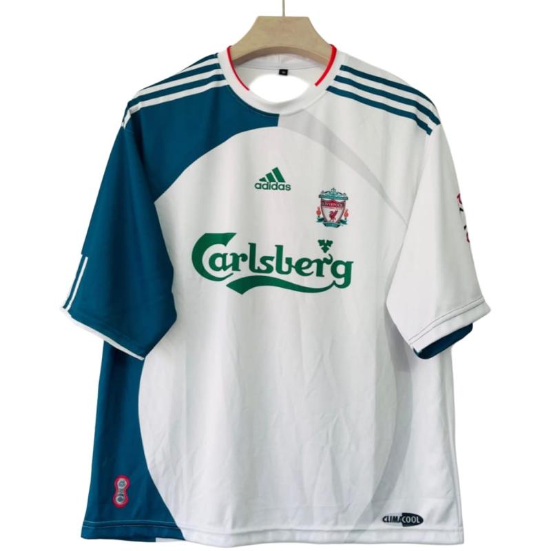 Liverpool away jersey from the 2006-2007 season Gerrard